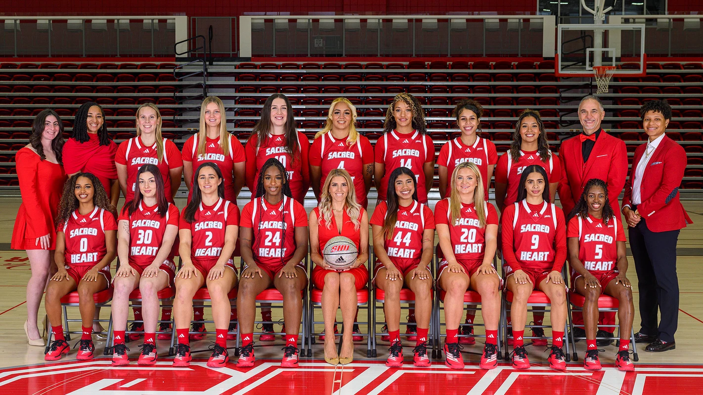 2025-26 Women's Basketball Team Photo