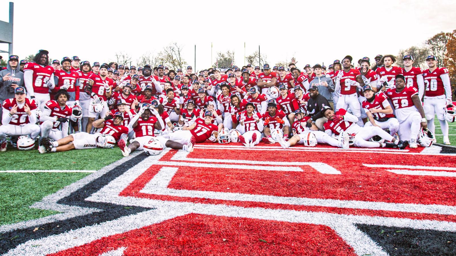 Sacred Heart football: Pioneers Go Back-to-Back as Yankee Conference Champions