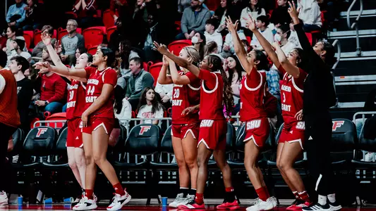 Women's Basketball Team Bench at Fairfield