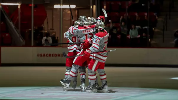 SHU Hockey Huddle
