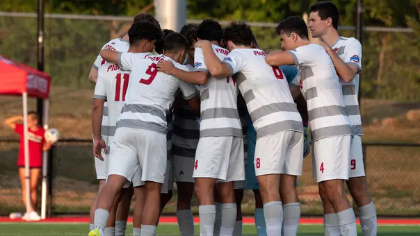 Huddle for Preseason Poll