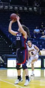 Women's Basketball Drops OVC Contest At Murray State, 71-61 Image