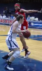 Women's Basketball Drops OVC Game At Eastern Kentucky, 64-48 Image