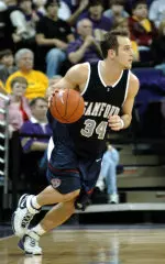 Samford Holds Off Pesky Skyhawks For Key OVC Road Win, 71-66 Image