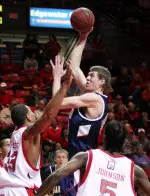 Basketball Holds Off SEMO, 68-62; 'Dogs Clinch OVC Tournament Berth Image