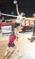 Samford Volleyball Downs Arkansas State, 3-0 Image