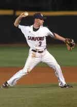 Baseball Loses Series-Opener To College Of Charleston Friday Image