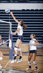 Volleyball Tops The Citadel For Third SoCon Win Image