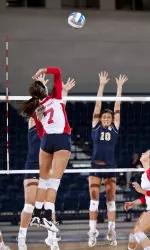 Volleyball Sweeps Elon In Final Sunday Match Image