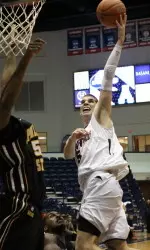 Bulldogs' Second-Half Charge Comes Up Short Against Appalachian State Image