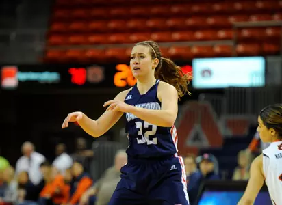 Kendall Schwantz at Auburn, 2012-13