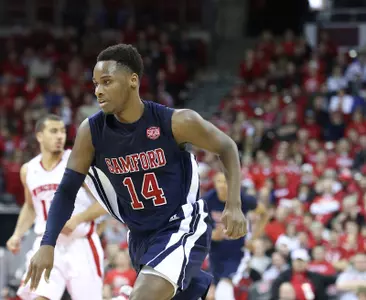 Clide Geffrard, Jr. vs. WIS fast-break