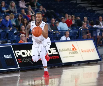 Brandon Roberts dribble