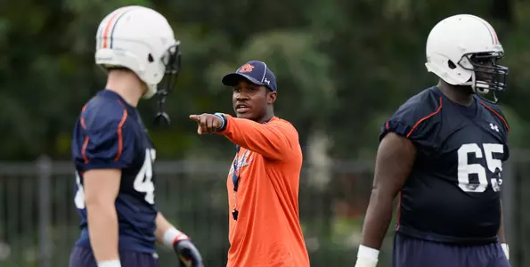 Kodi Burns coaching at Auburn