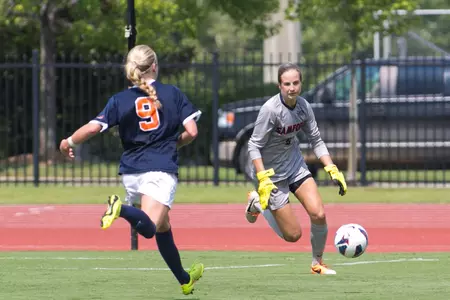 Anna Maddox action