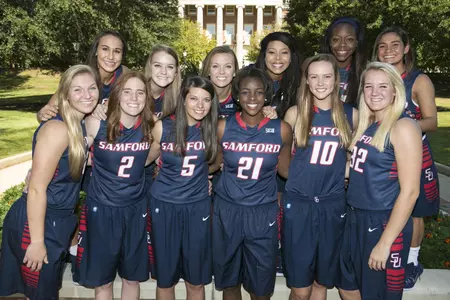 2015-16 WBB Outside Team Photo