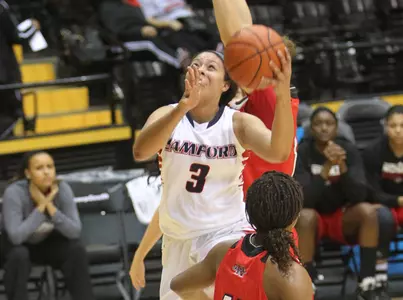 Destiney Elliott vs Nicholls State, 45-43