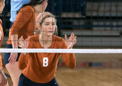 Kelsi Hobbs action
