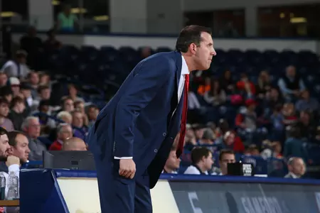 Head Coach Scott Padgett