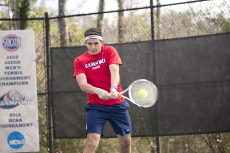 Eduardo Lourido action shot