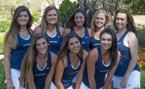 2017-18 Women's Tennis Team Photo