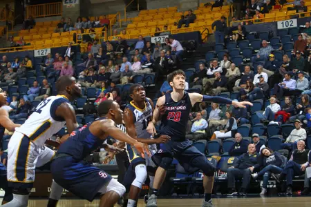 Alex Thompson vs. UTC