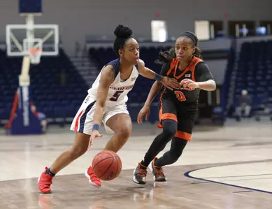 Ta'Naisha Hill vs. Mercer, 2017-18
