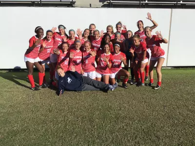 Soccer celebrates 2018 SoCon regular-season title