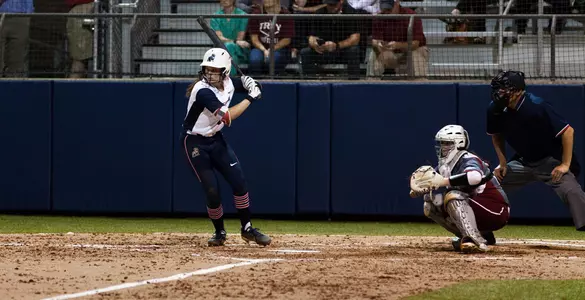 Ashlyn Barnes vs. Troy, 2018