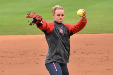 Taylor DeCelles at Texas 2018