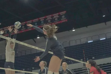 Lauren Deaton vs UNCG 2019