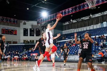 Annie Ramil vs Mercer 2021