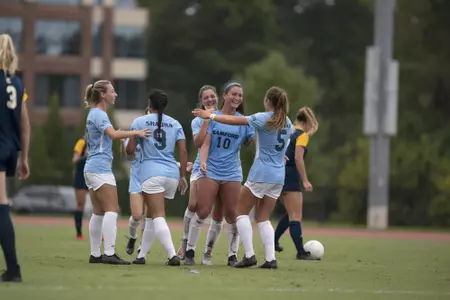 Taylor Yount celebration