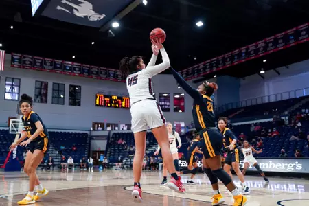 Natalie Armstrong vs UNCG 2021