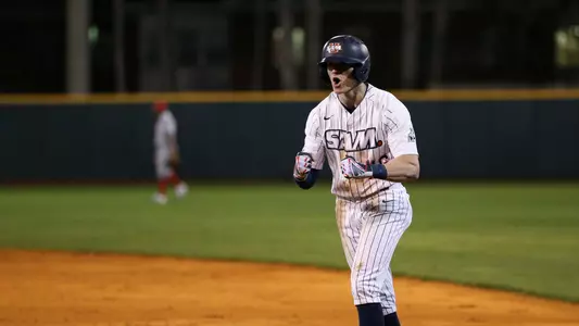 Towns King celebrating vs Jax State