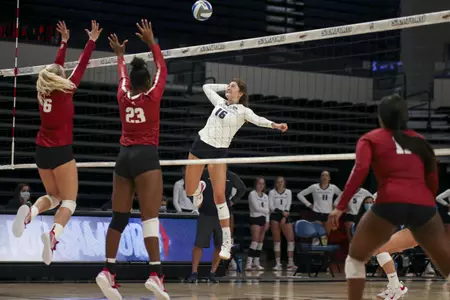 Samford Volleyball takes the court against Alabama on August 21, 2021 for their exhibition match.