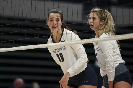 Samford Volleyball takes the court against Alabama on August 21, 2021 for their exhibition match.