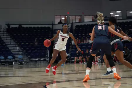 Shauntai Battle vs UT Martin 2021