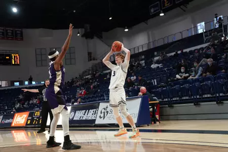Jaron Rillie at Western Carolina 2022