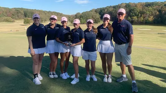 Samford women's golf with 2nd place trophy at 2023 Terrier Intercollegiate