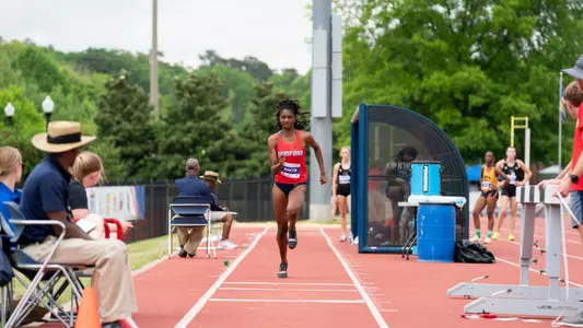 Kelsey Martin at 2022 SoCon Outdoor