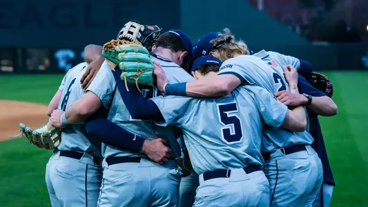 Baseball huddle at Auburn 2024