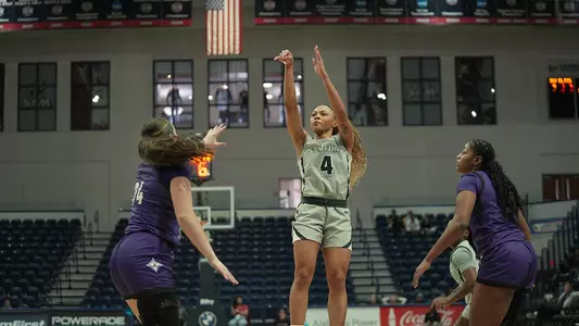 Kennedy Langham vs Furman 2025