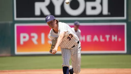 Miller Riggins vs Wofford at 2025 SoCon Tournament