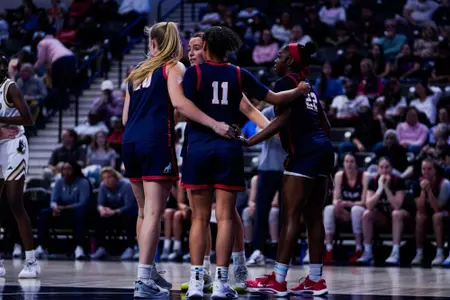 huddle