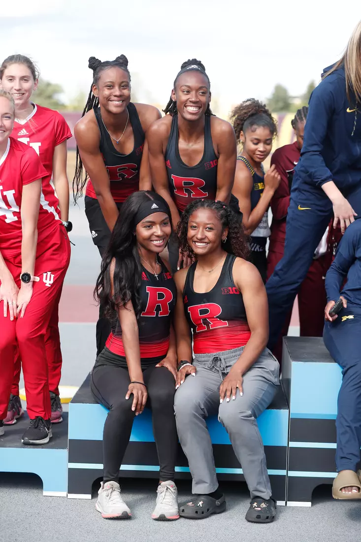 Women's 4x400 relay team - Charlee Crawford, Shelby Whetstone, Ajae Alvarez-Tyler, Reanda Richards