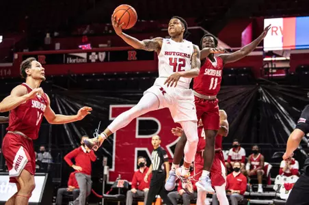The Rutgers Scarlet Knights men’s basketball team take on Sacred Heart at the Rutgers Athletic Center in Piscataway, NJ on Wednesday night, November 25, 2020.(Ben Solomon/Rutgers Athletics)