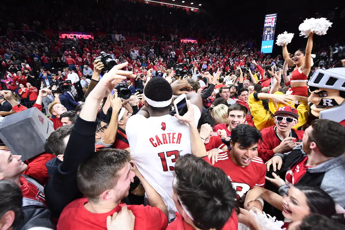Rutgers Storms Court