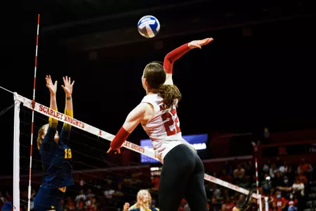 Alissa Kinkela on the attack against Michigan at Jersey Mike's Arena