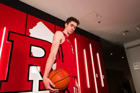 Rutgers men's basketball welcomes F Gavin Griffiths to the 2023-24 class.
